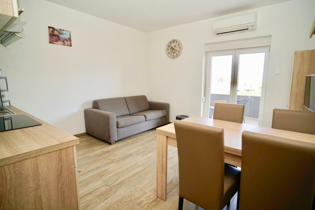 Apartments Teo 特罗吉尔 外观 照片
