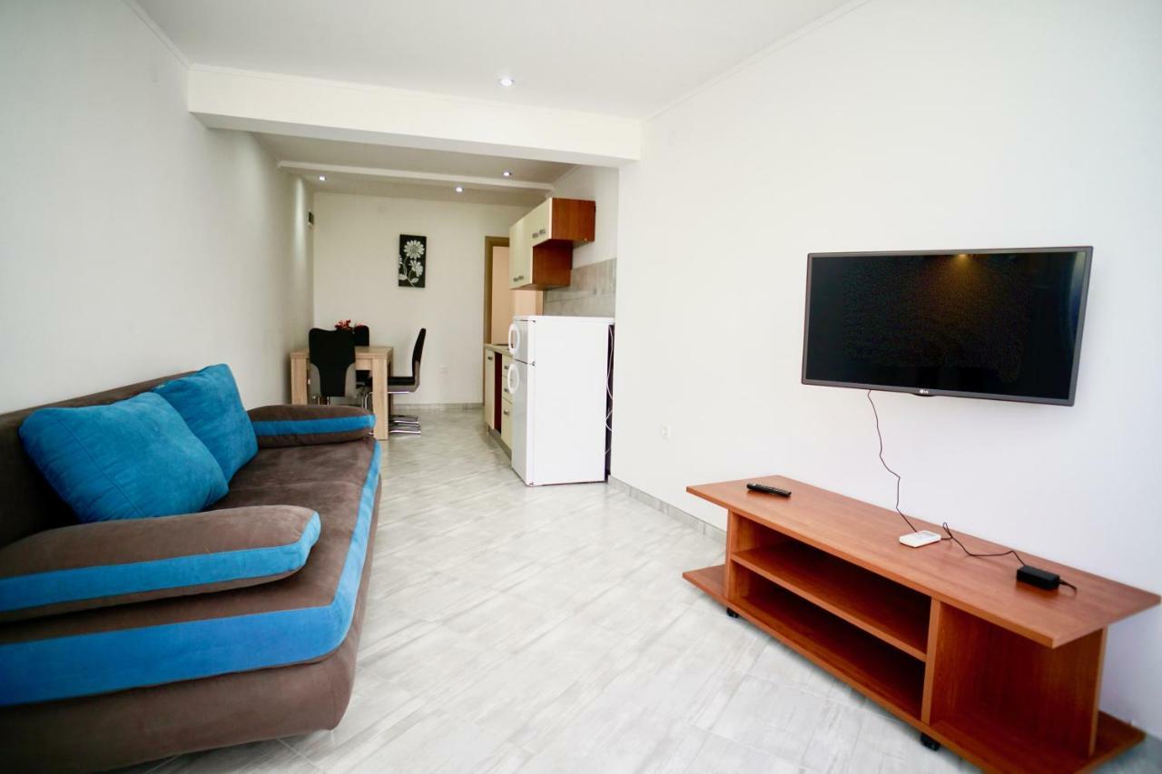 Apartments Teo 特罗吉尔 外观 照片